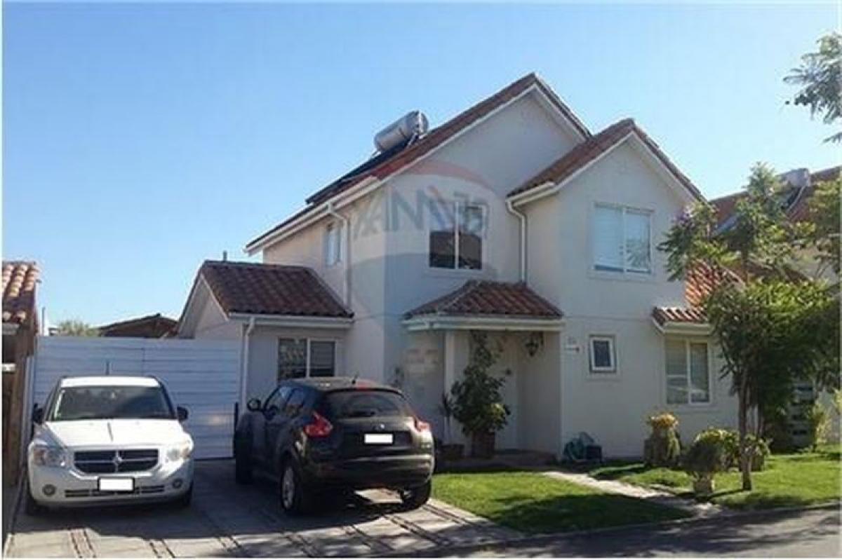 Picture of Home For Sale in Talagante, Region Metropolitana
, Chile