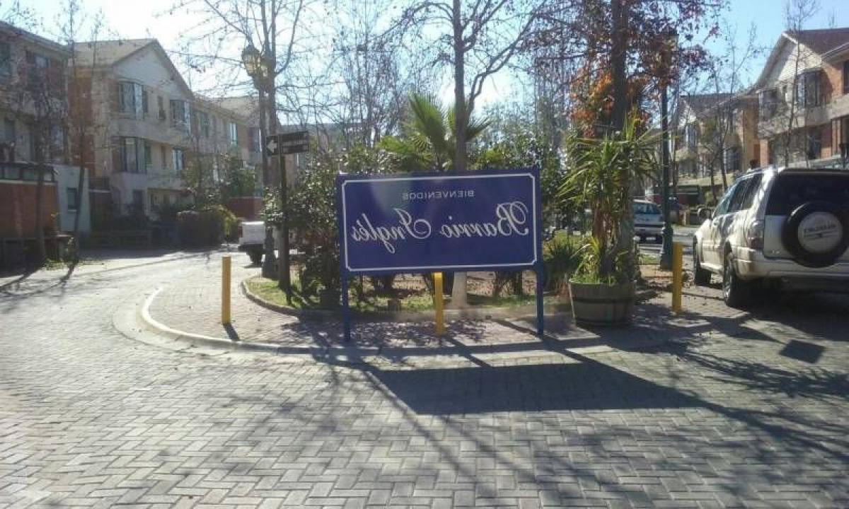 Picture of Home For Sale in Cordillera, Region Metropolitana
, Chile