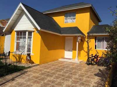 Home For Sale in Cordillera, Chile