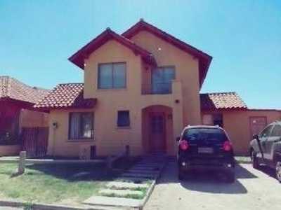 Home For Sale in Cordillera, Chile