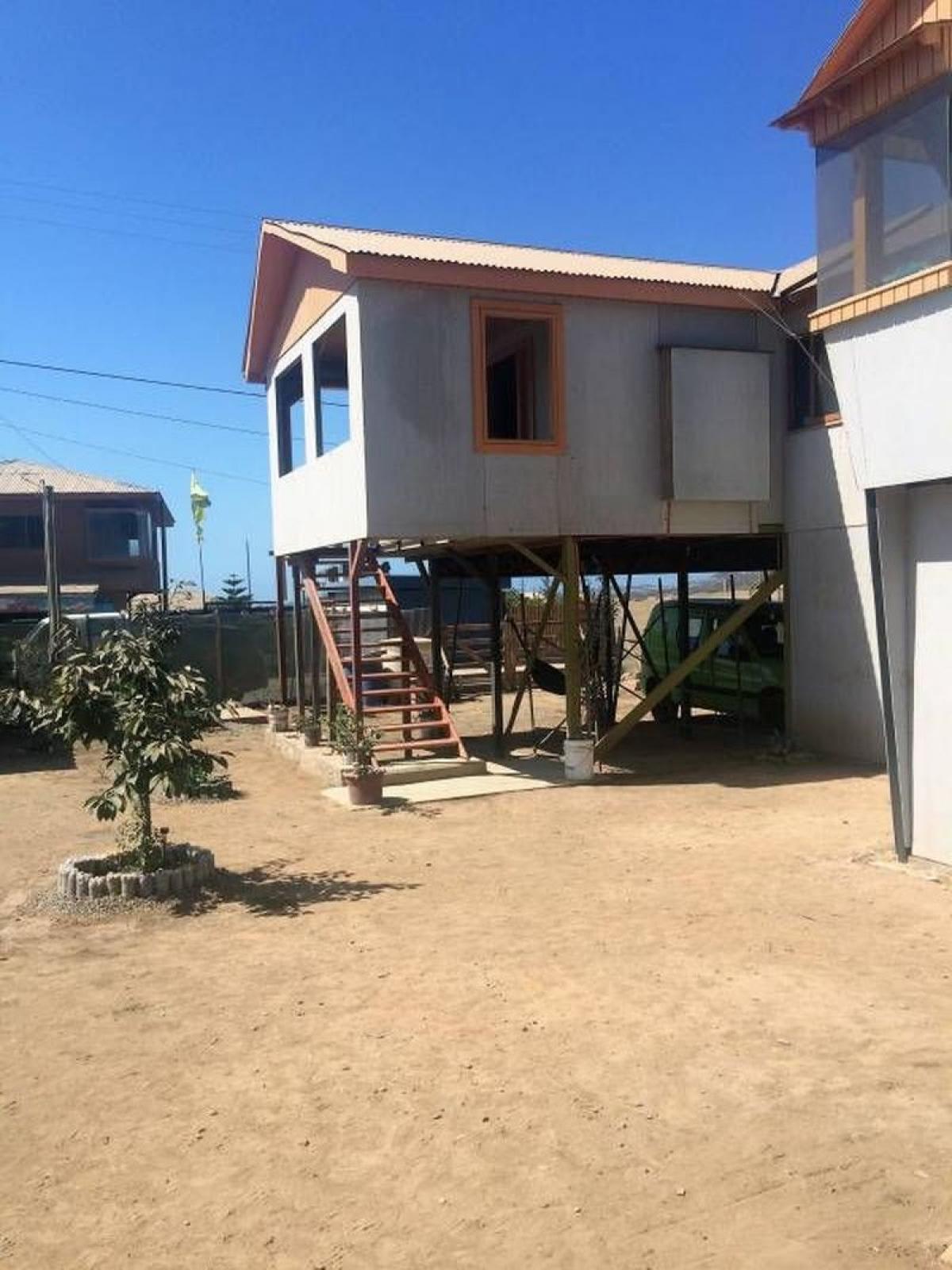 Picture of Residential Land For Sale in Region De Coquimbo, Coquimbo, Chile