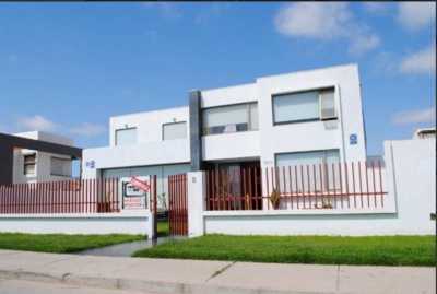 Home For Sale in Region De Coquimbo, Chile
