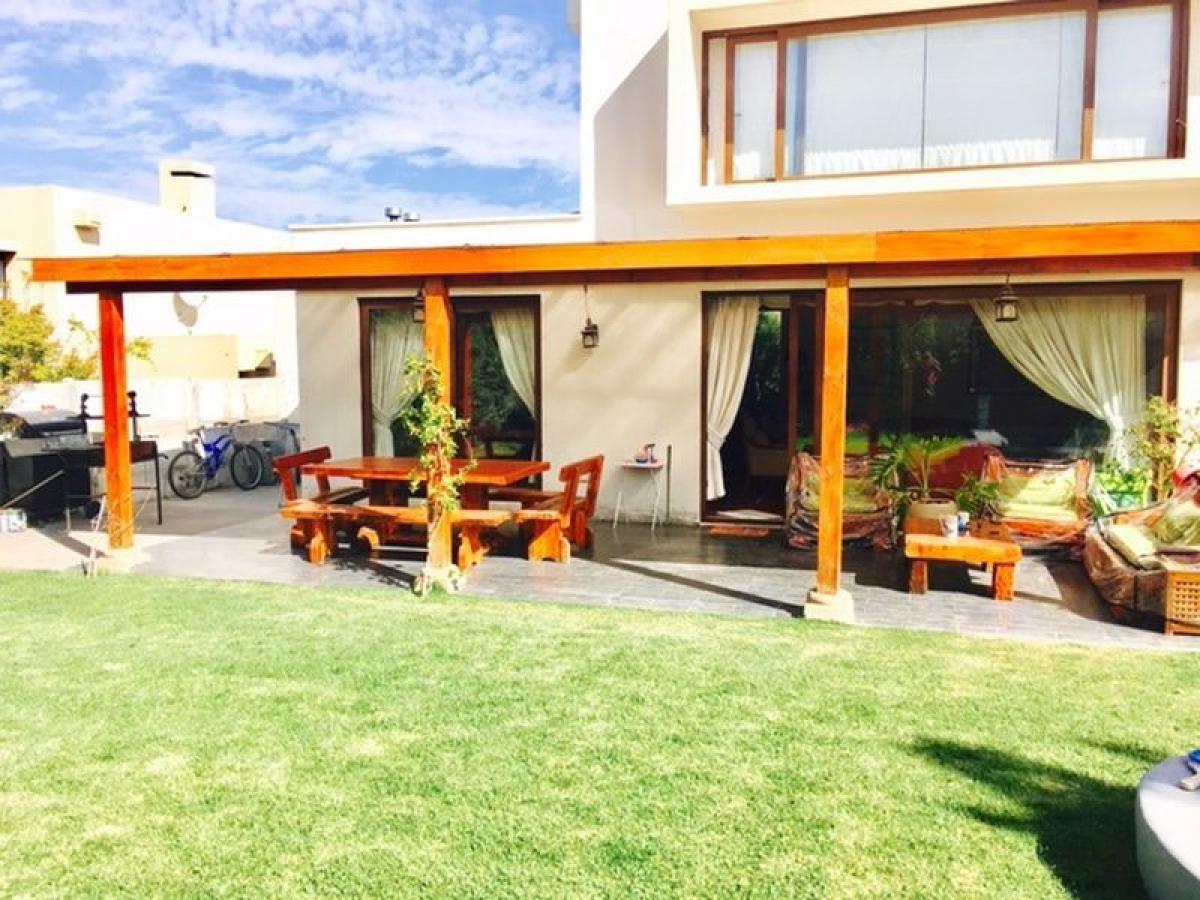 Picture of Home For Sale in Chacabuco, Region Metropolitana
, Chile