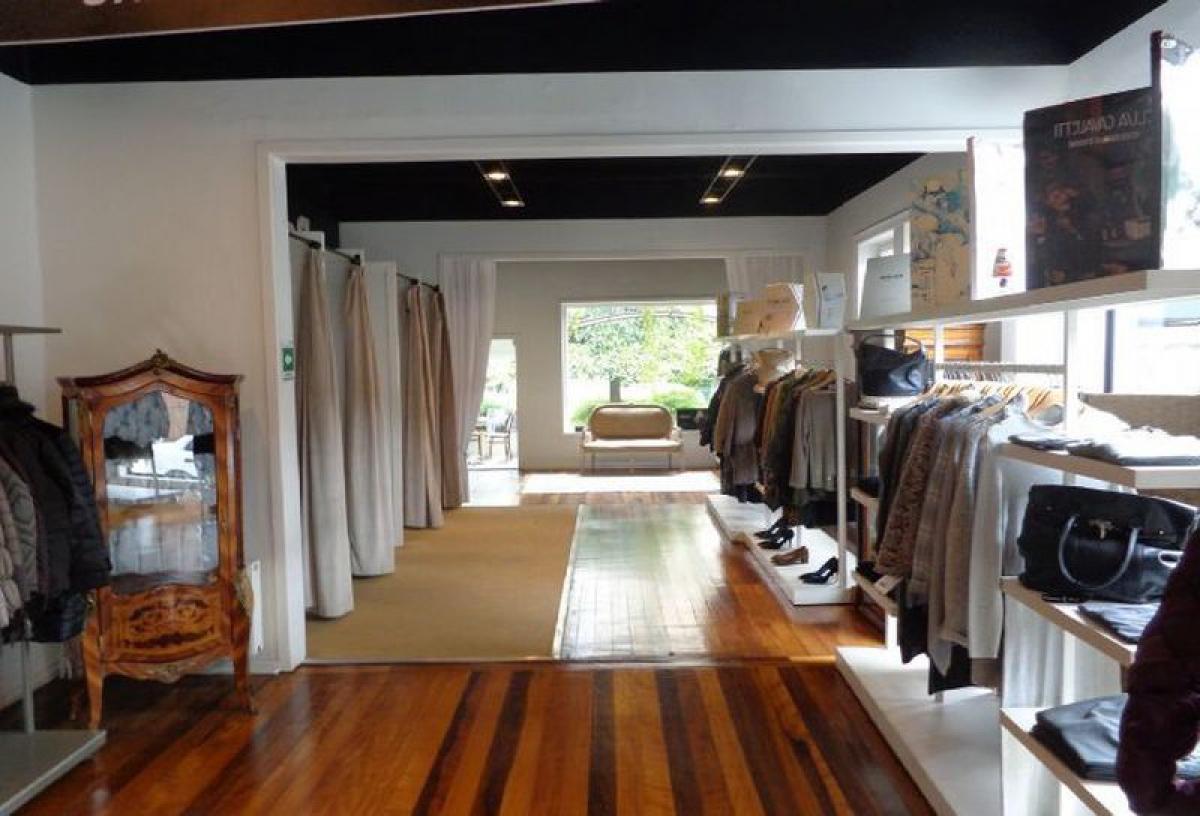 Picture of Home For Sale in Region De Los Lagos, Los Lagos, Chile