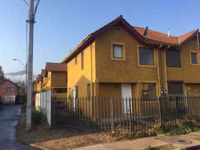 Home For Sale in Region Metropolitana, Chile