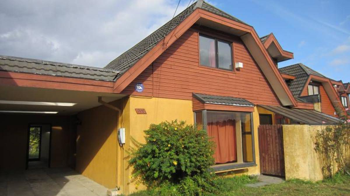 Picture of Home For Sale in Region De Los Lagos, Los Lagos, Chile