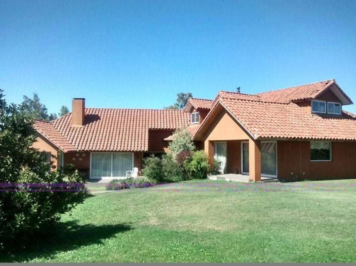 Picture of Residential Land For Sale in Region Del Maule, Maule, Chile