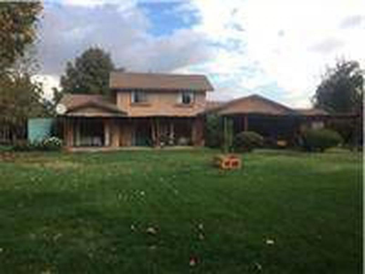 Picture of Residential Land For Sale in Santiago, Region Metropolitana
, Chile