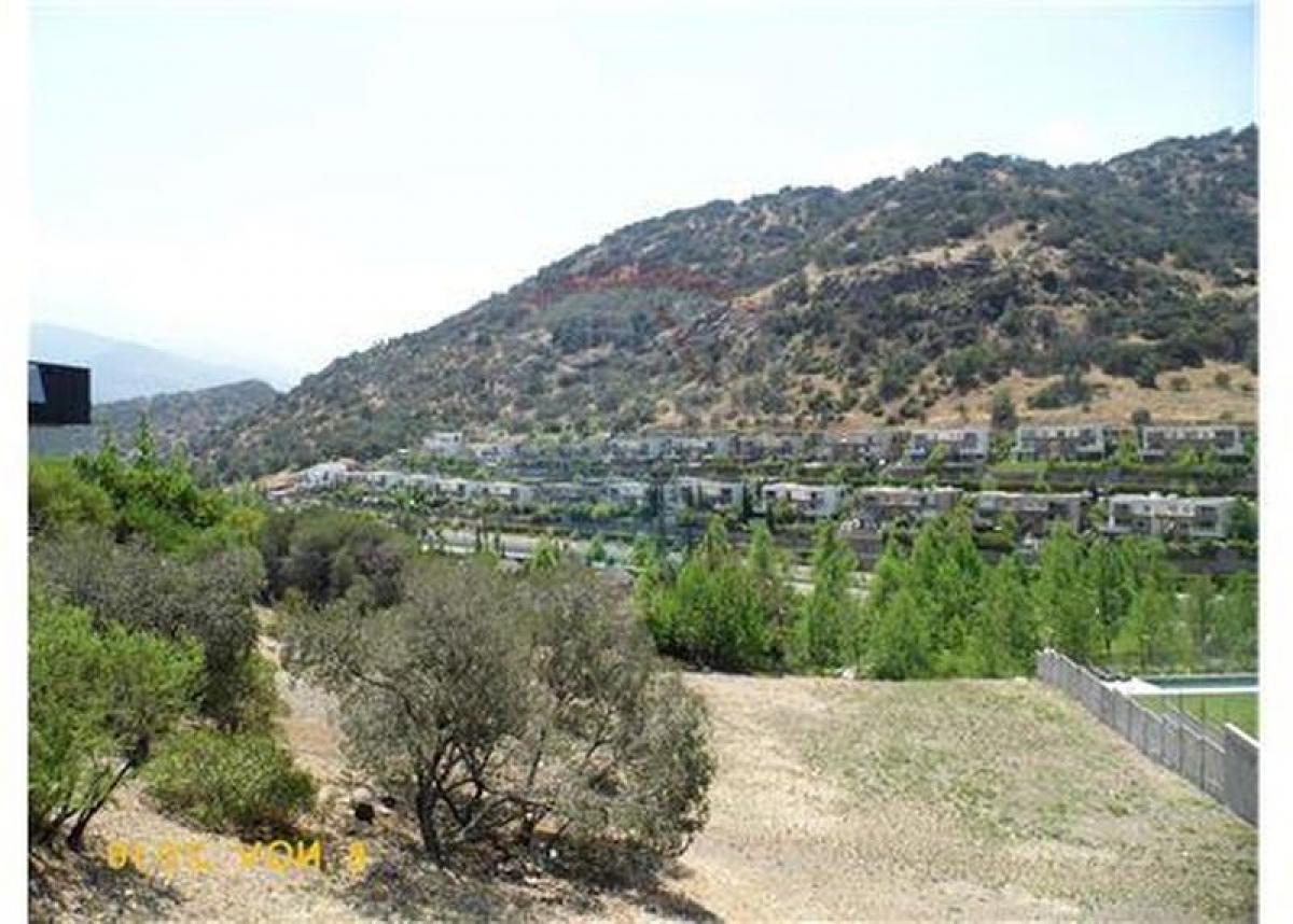 Picture of Residential Land For Sale in Santiago, Region Metropolitana
, Chile