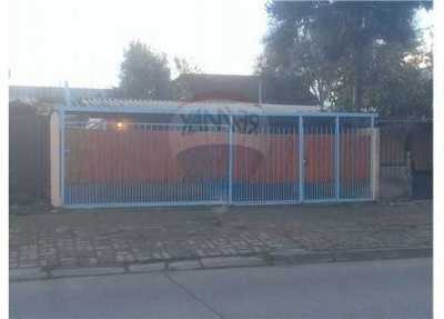 Home For Sale in Cordillera, Chile