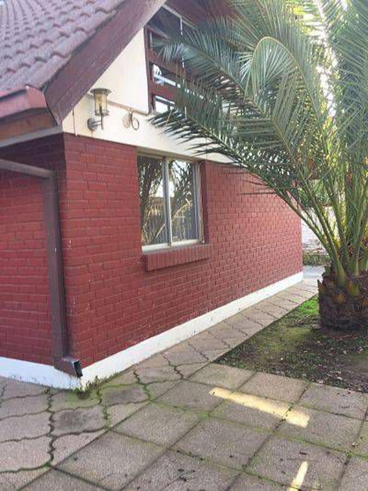 Picture of Home For Sale in Region De O'Higgins, O'Higgins, Chile