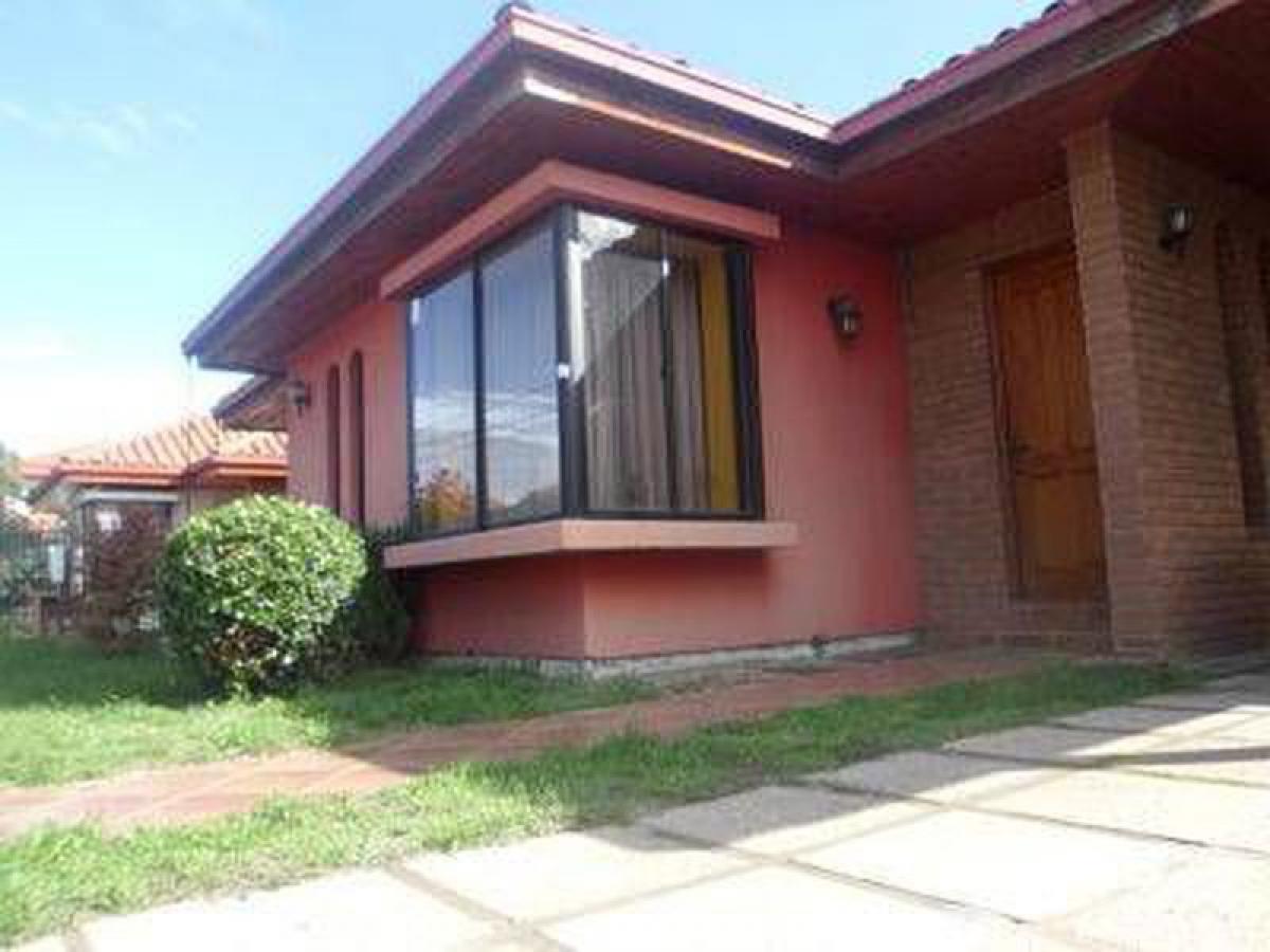 Picture of Home For Sale in Region De O'Higgins, O'Higgins, Chile