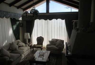 Home For Sale in Vina Del Mar, Chile