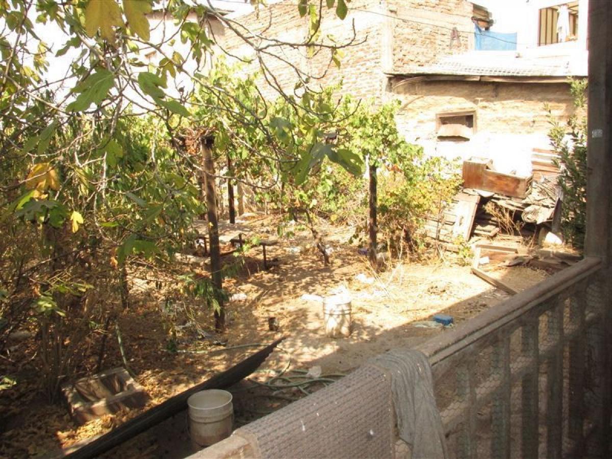 Picture of Residential Land For Sale in Santiago, Region Metropolitana
, Chile