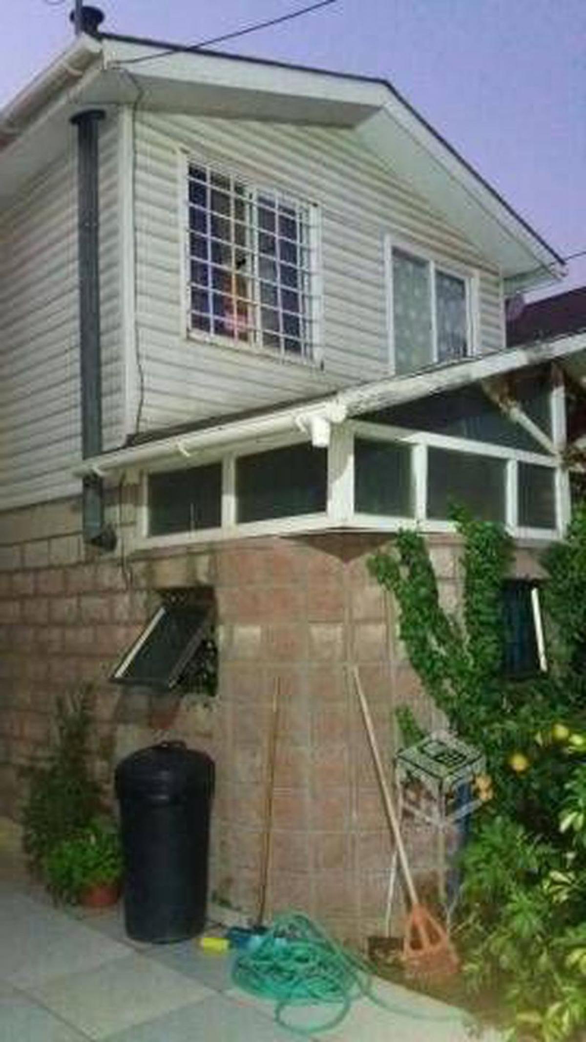 Picture of Home For Sale in Cordillera, Region Metropolitana
, Chile