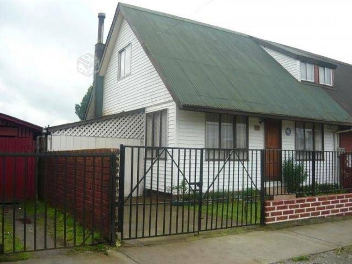 Picture of Home For Sale in Region De Los Lagos, Los Lagos, Chile