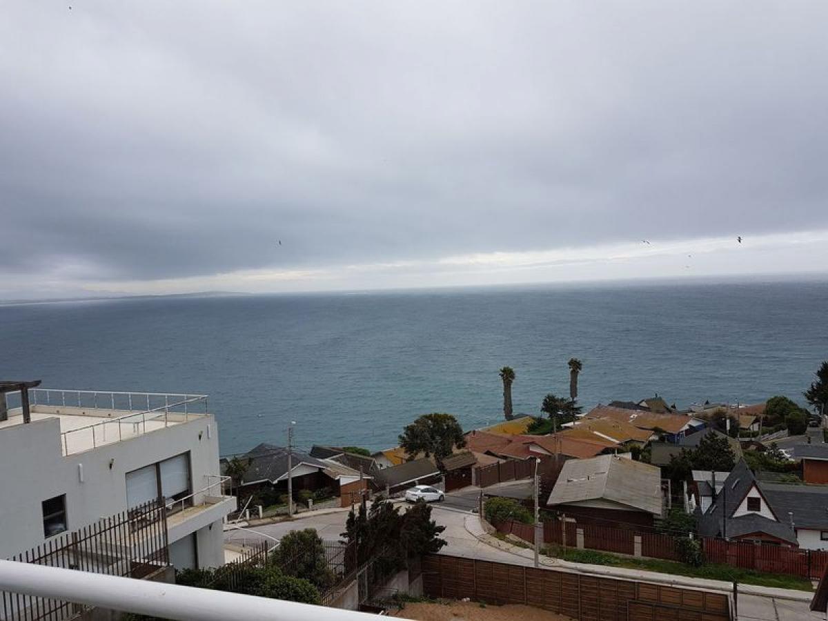 Picture of Home For Sale in Region De Valparaiso, Valparaiso, Chile