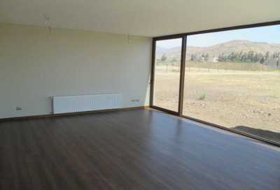 Home For Sale in Region Metropolitana, Chile
