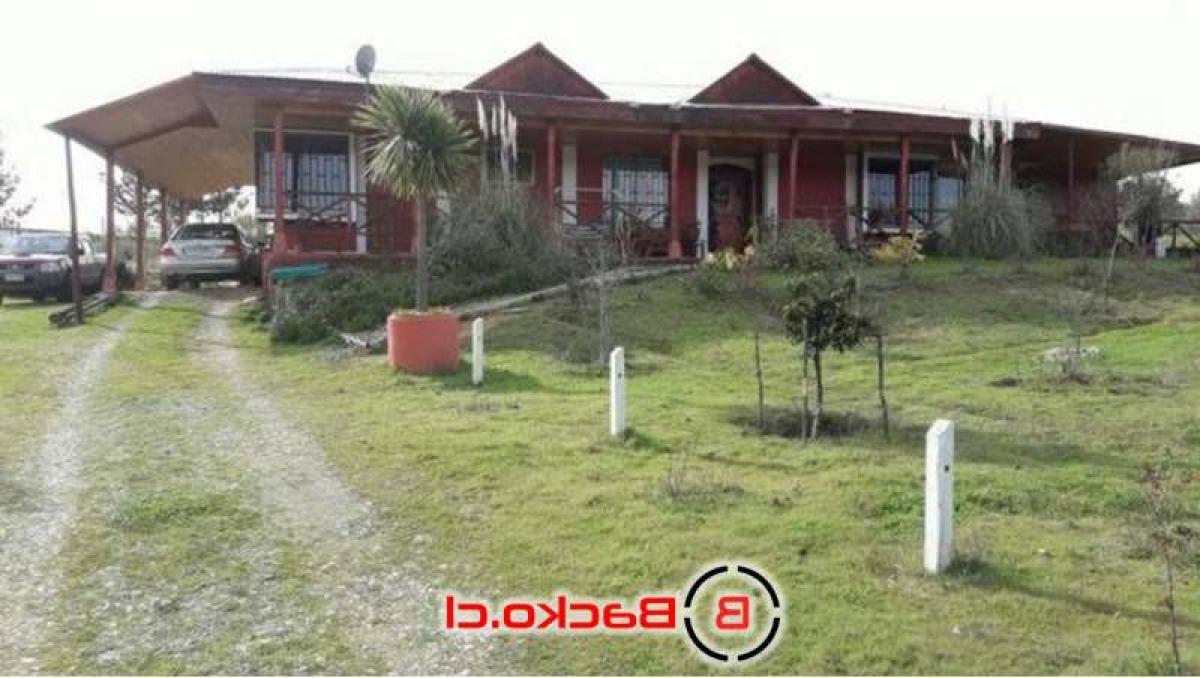 Picture of Residential Land For Sale in Region Del Maule, Maule, Chile
