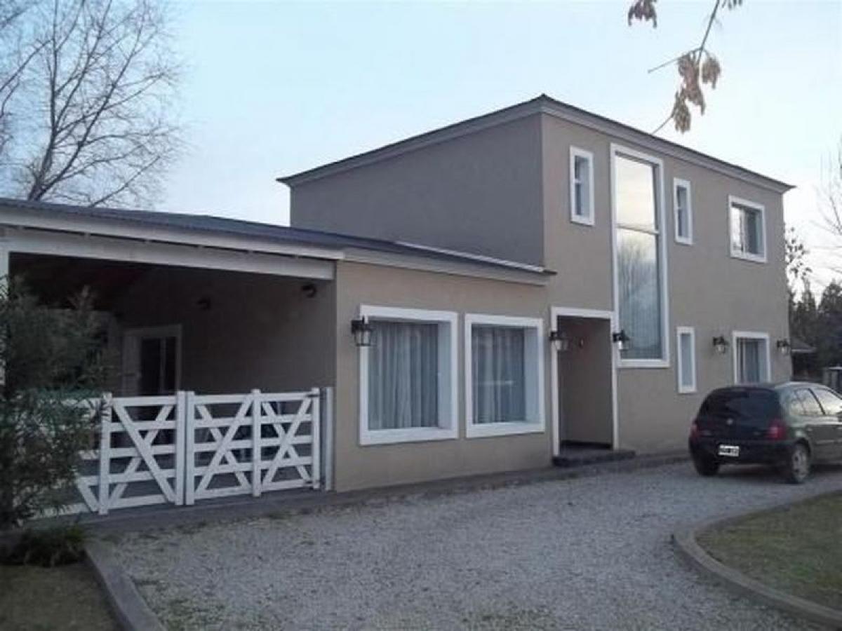 Picture of Home For Sale in Escobar, Buenos Aires, Argentina