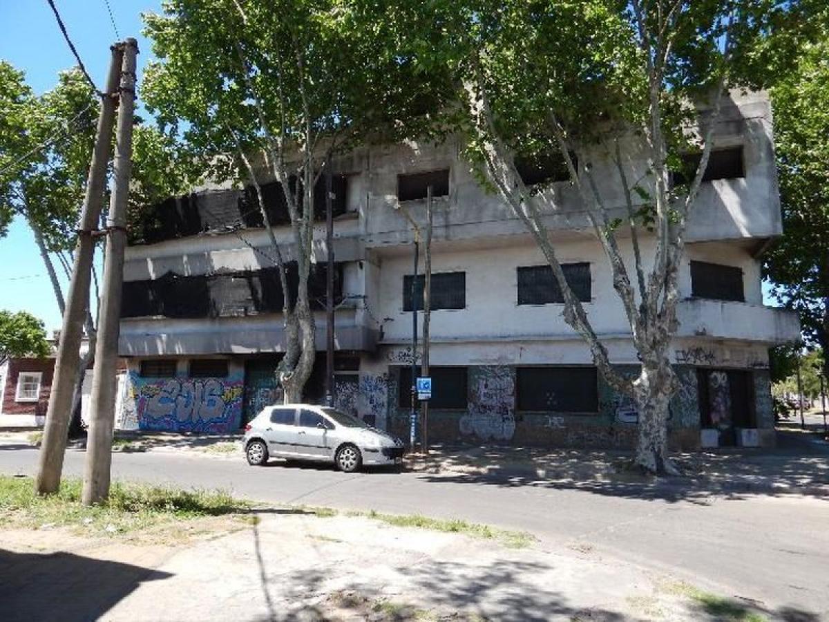 Picture of Apartment Building For Sale in General San Martin, Buenos Aires, Argentina