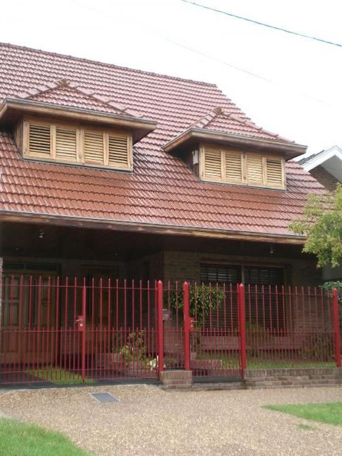 Picture of Home For Sale in Avellaneda, Buenos Aires, Argentina