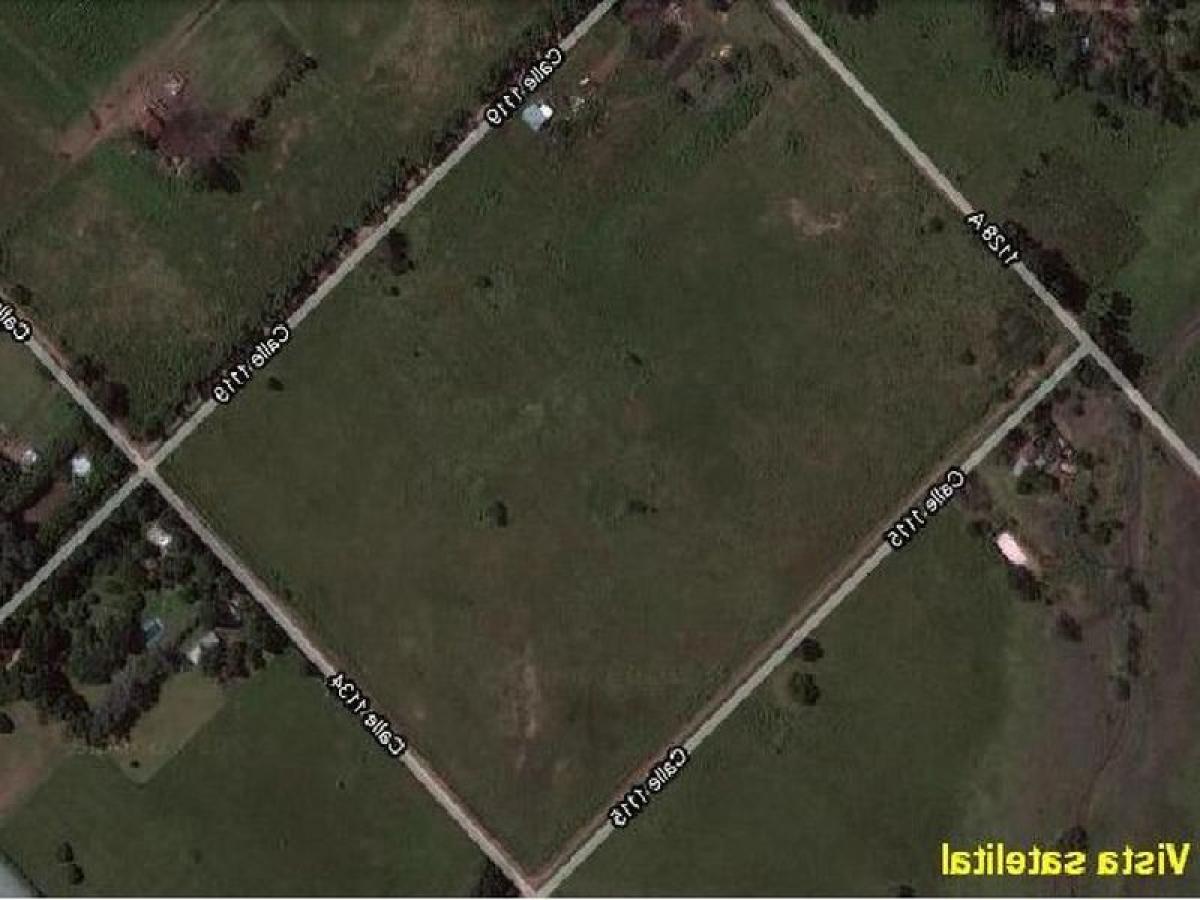 Picture of Home For Sale in Florencio Varela, Buenos Aires, Argentina