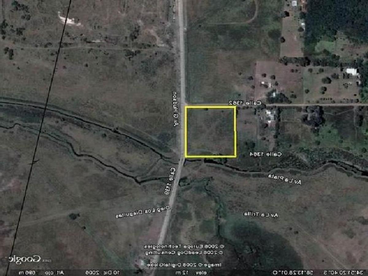 Picture of Residential Land For Sale in Florencio Varela, Buenos Aires, Argentina