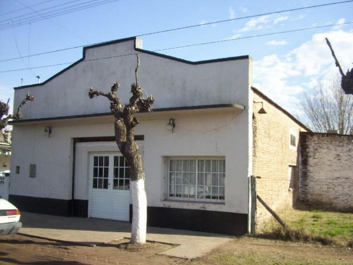 Picture of Home For Sale in Veinticinco De Mayo, Buenos Aires, Argentina