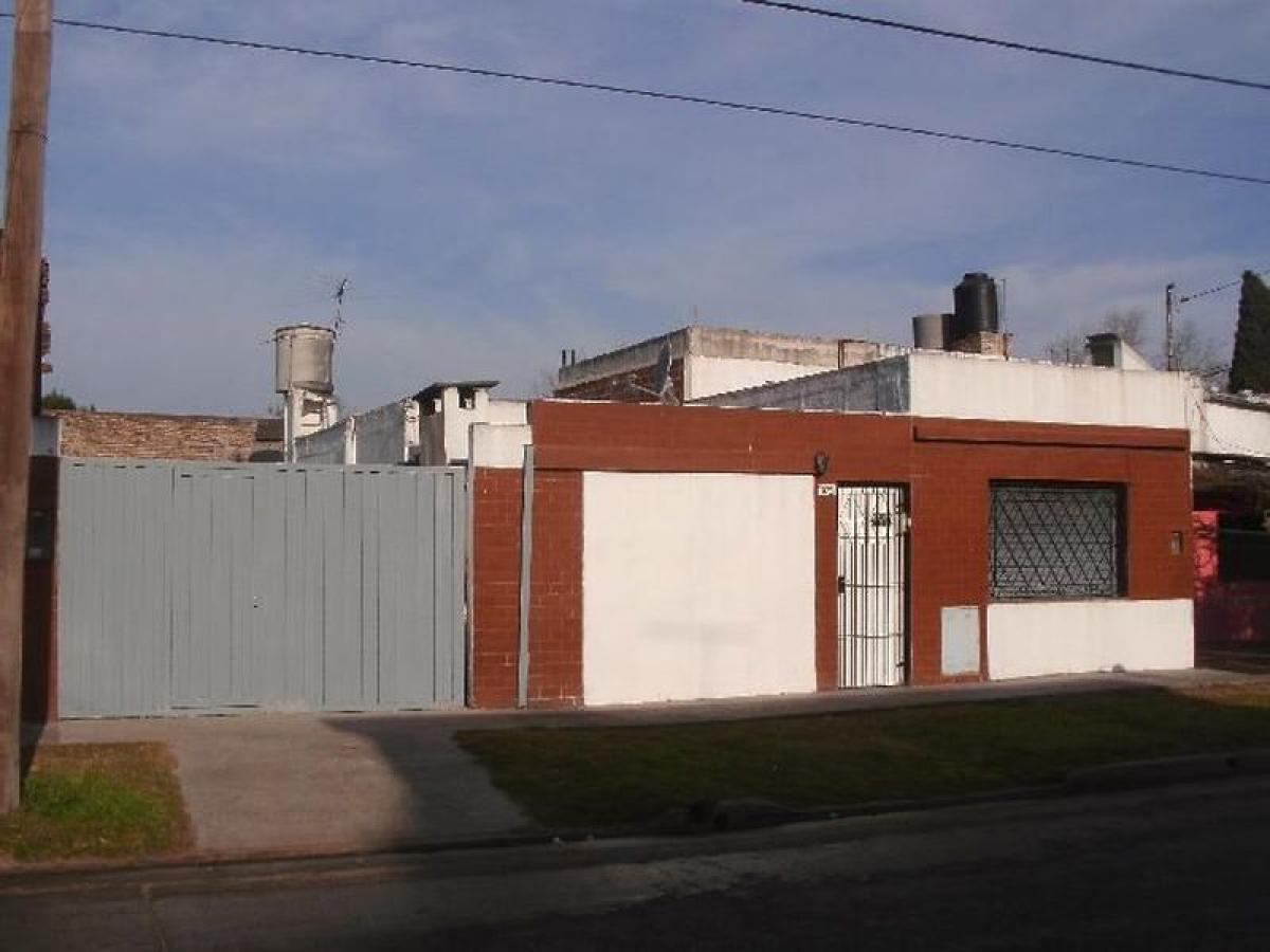 Picture of Home For Sale in Hurlingham, Buenos Aires, Argentina