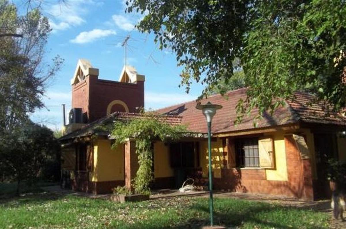 Picture of Home For Sale in Moreno, Buenos Aires, Argentina