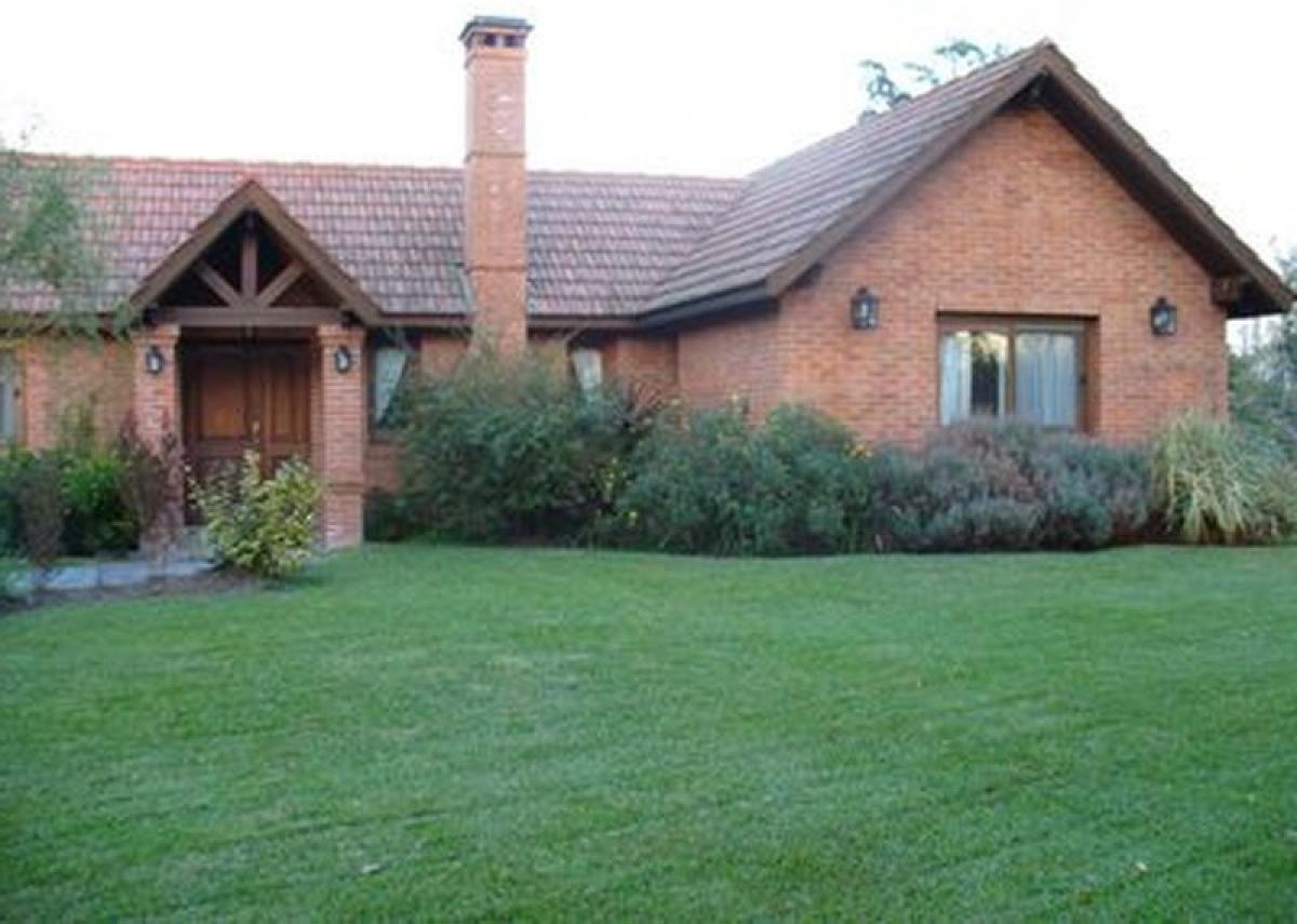 Picture of Home For Sale in Presidente Peron, Buenos Aires, Argentina