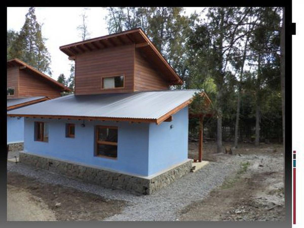 Picture of Home For Sale in Neuquen, Neuquen, Argentina