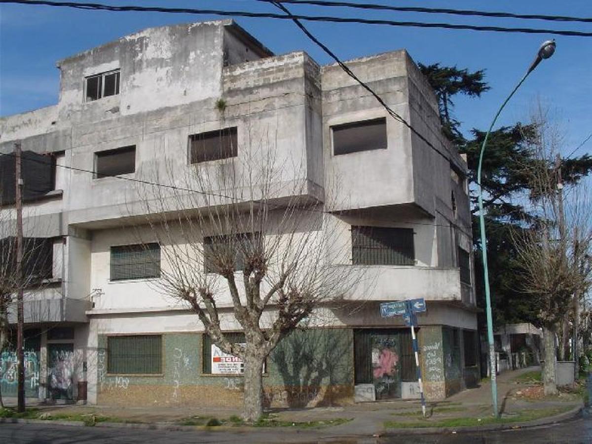 Picture of Apartment Building For Sale in General San Martin, Buenos Aires, Argentina