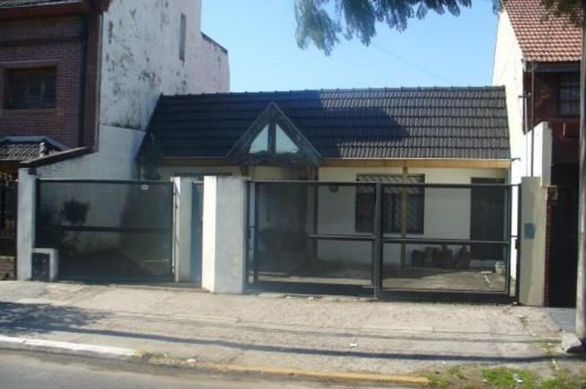 Picture of Home For Sale in Tres De Febrero, Buenos Aires, Argentina