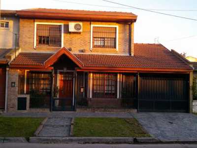 Home For Sale in Florencio Varela, Argentina