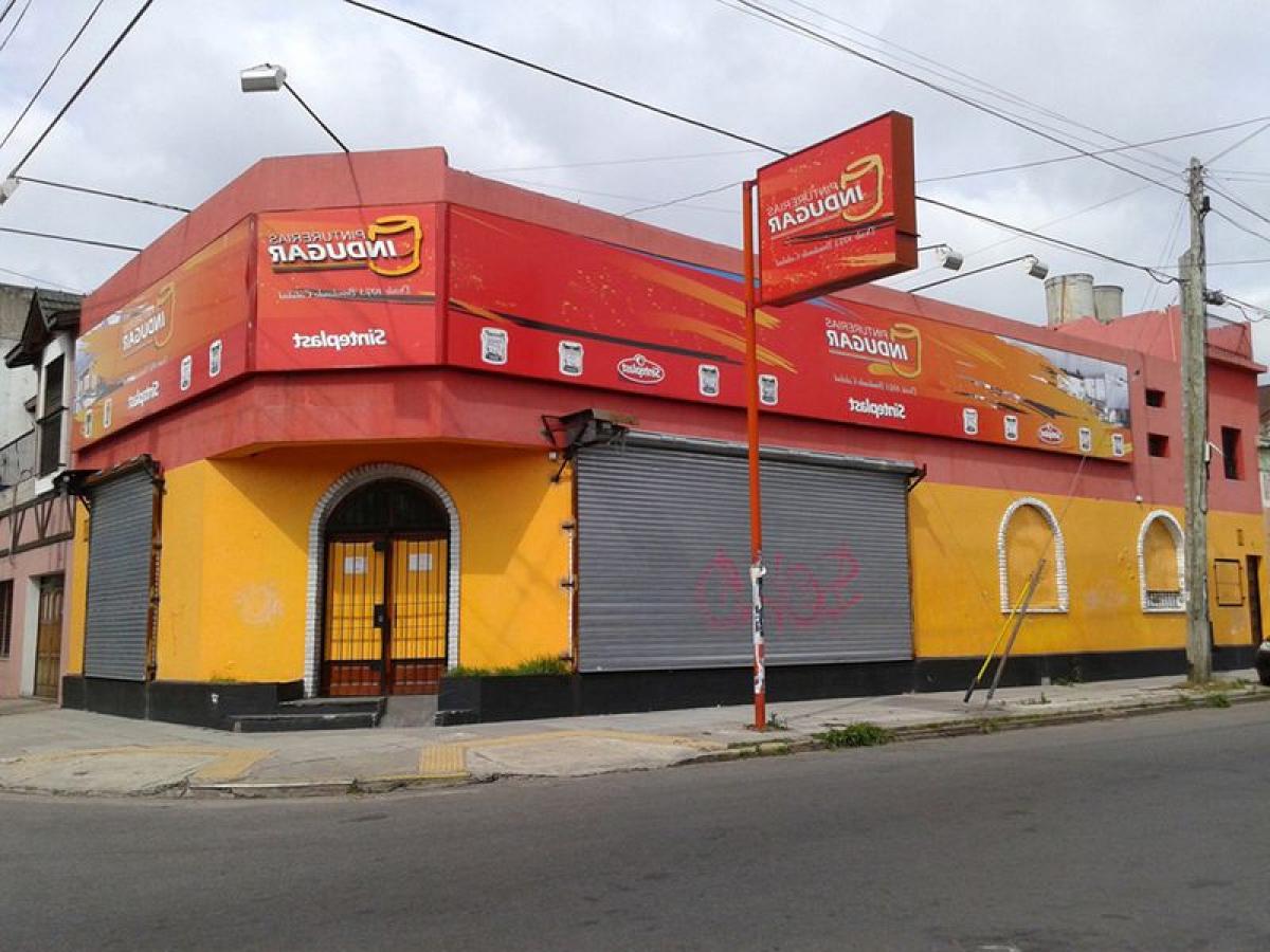 Picture of Home For Sale in Lanus, Buenos Aires, Argentina