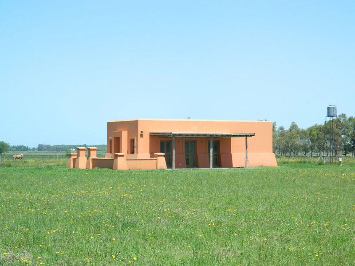 Picture of Home For Sale in Lobos, Buenos Aires, Argentina