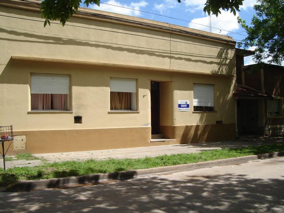 Picture of Home For Sale in Capitan Sarmiento, Buenos Aires, Argentina
