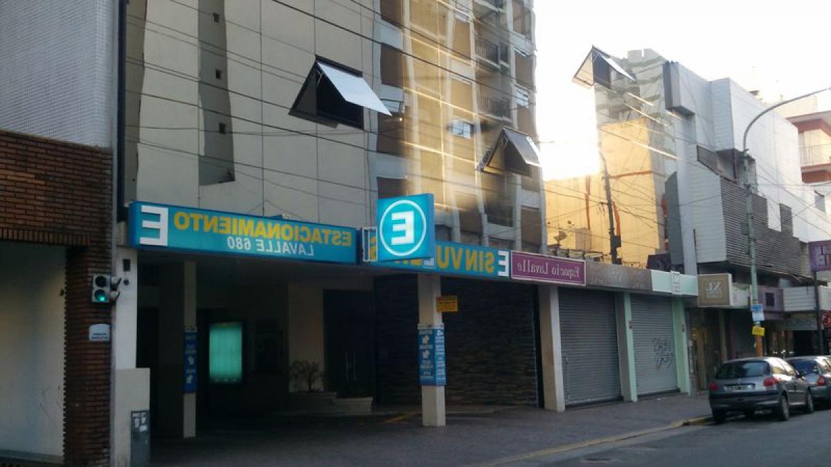 Picture of Warehouse For Sale in Quilmes, Buenos Aires, Argentina