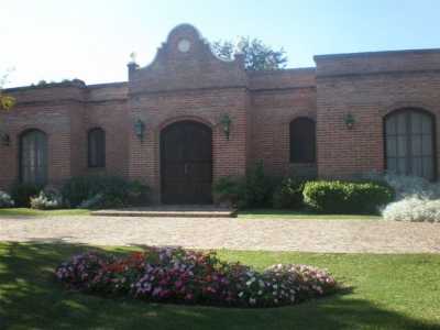 Home For Sale in Bs.As. G.B.A. Zona Oeste, Argentina