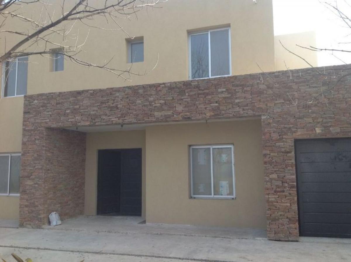 Picture of Home For Sale in General Rodriguez, Buenos Aires, Argentina