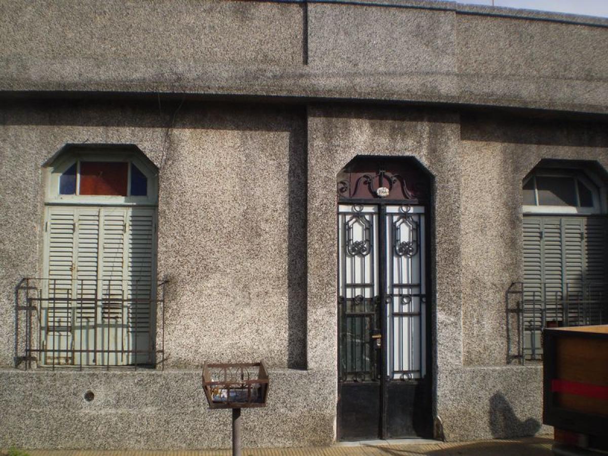 Picture of Residential Land For Sale in Lanus, Buenos Aires, Argentina