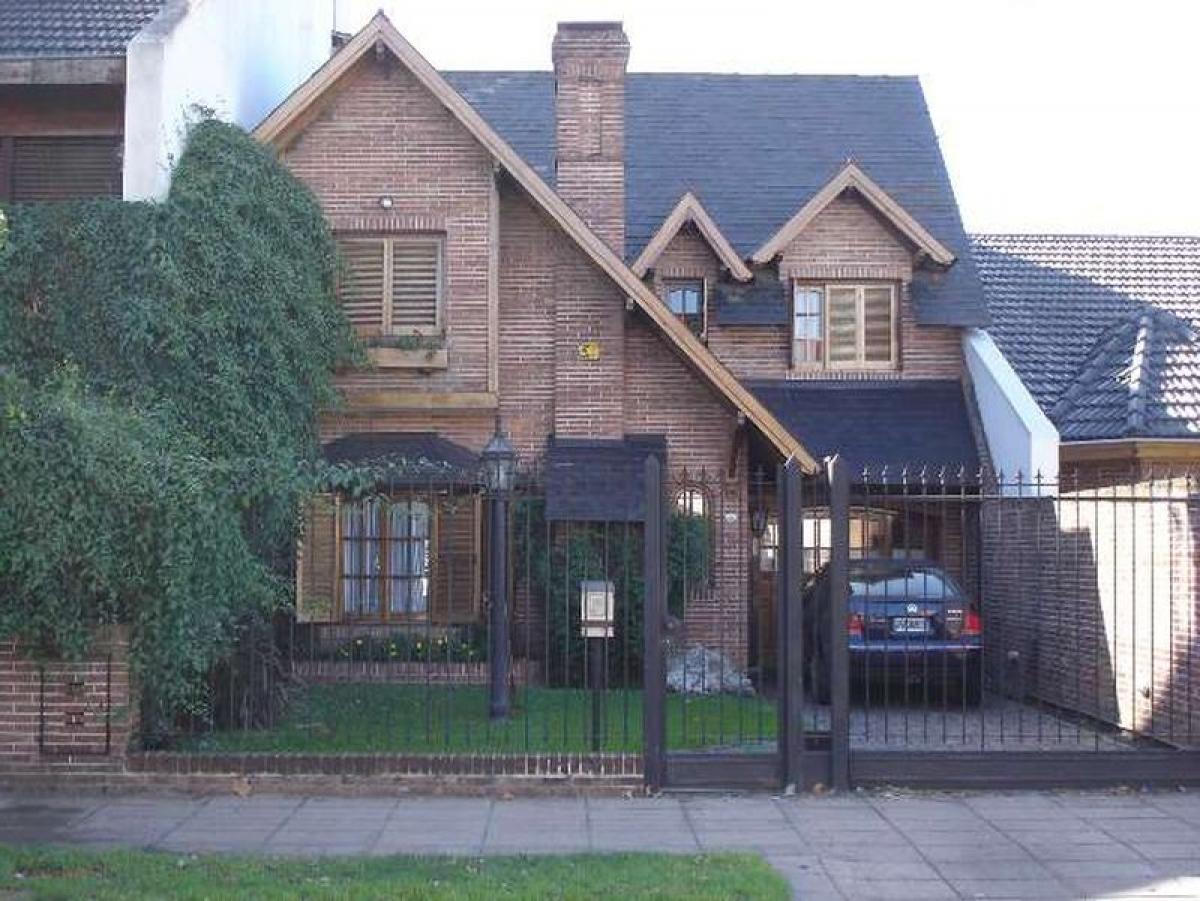 Picture of Home For Sale in La Matanza, Buenos Aires, Argentina