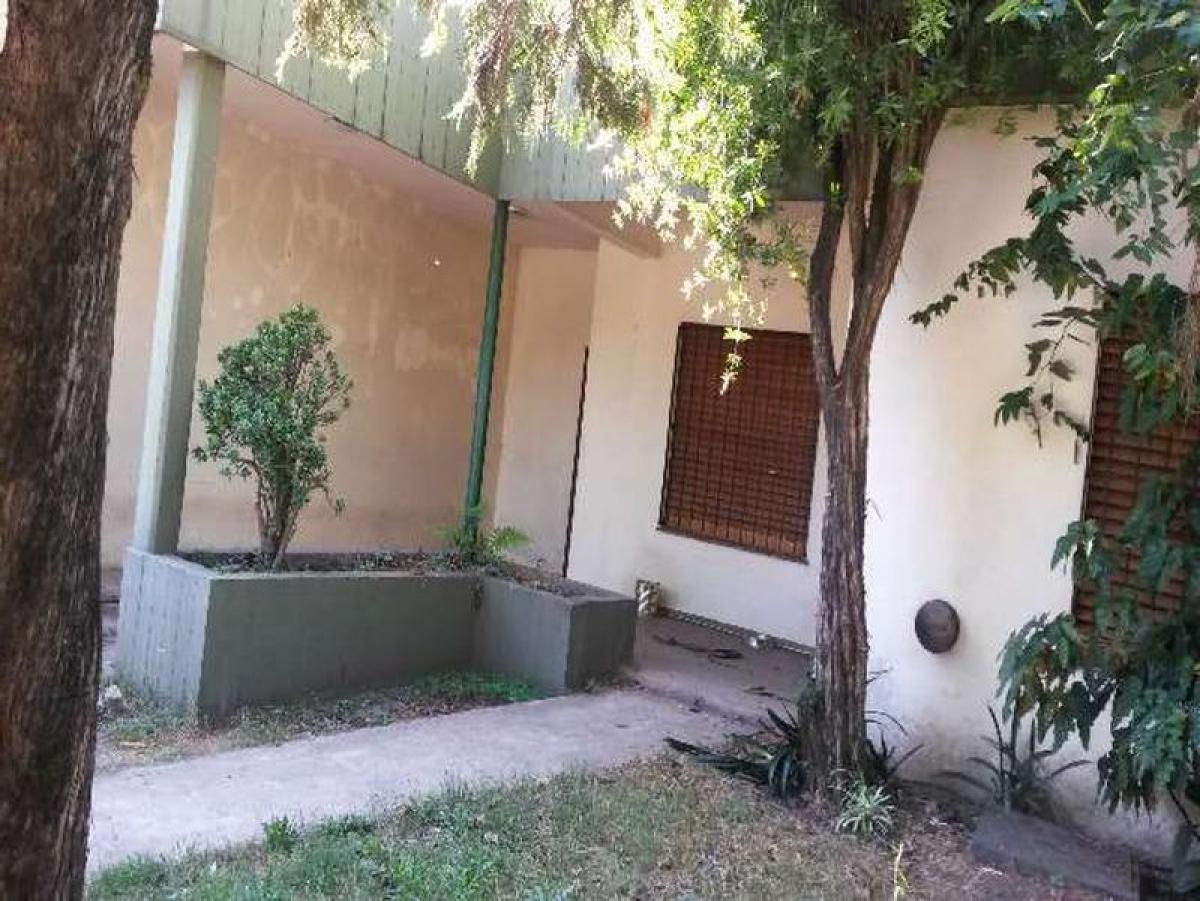 Picture of Home For Sale in La Matanza, Buenos Aires, Argentina