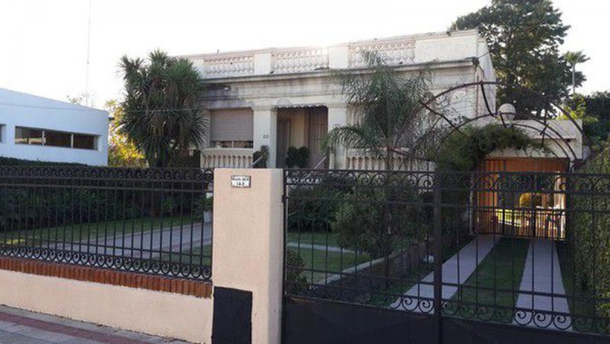 Picture of Home For Sale in San Andres De Giles, Buenos Aires, Argentina