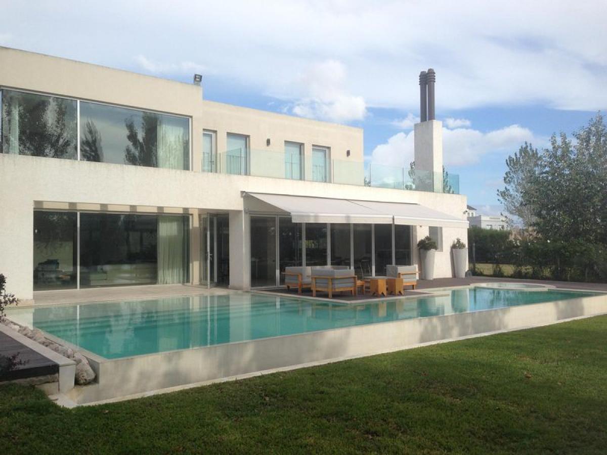 Picture of Home For Sale in Ezeiza, Buenos Aires, Argentina
