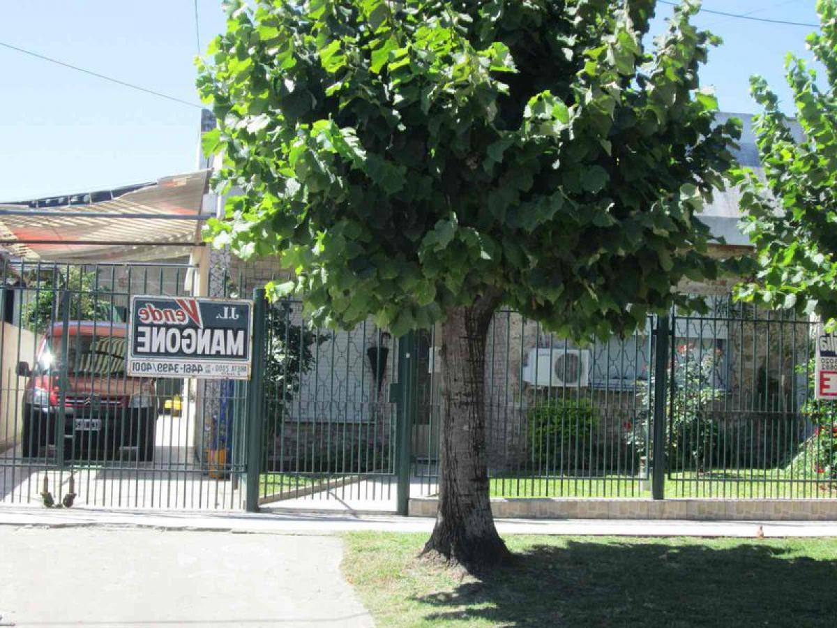 Picture of Home For Sale in La Matanza, Buenos Aires, Argentina