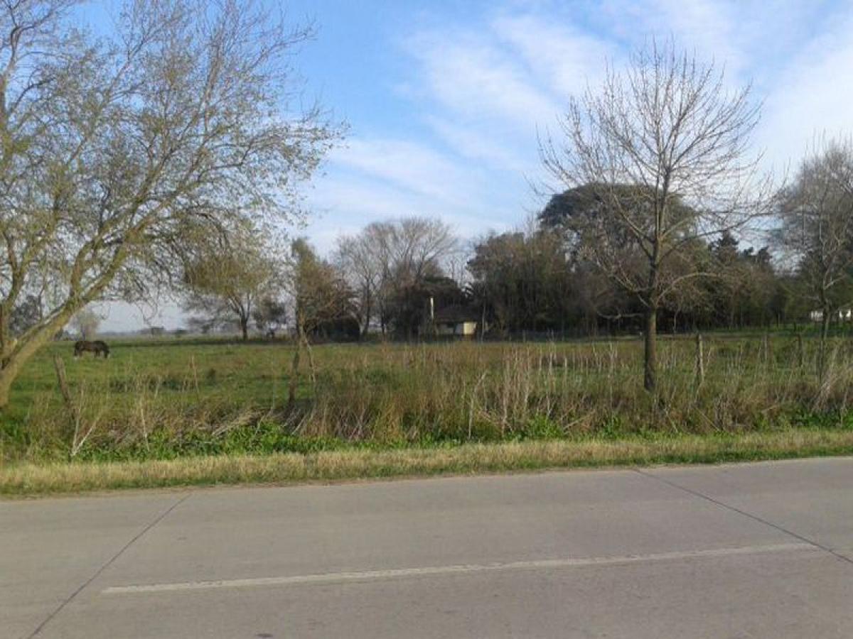 Picture of Residential Land For Sale in Capitan Sarmiento, Buenos Aires, Argentina