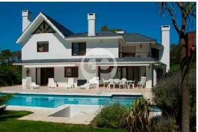 Home For Sale in Mendoza, Argentina